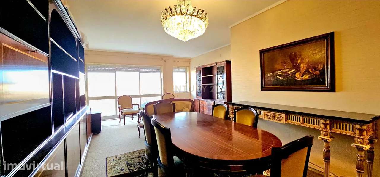 Apartamento T3 em Espinho, Aveiro - Oportunidade Única! - Grande imagem: 3/32