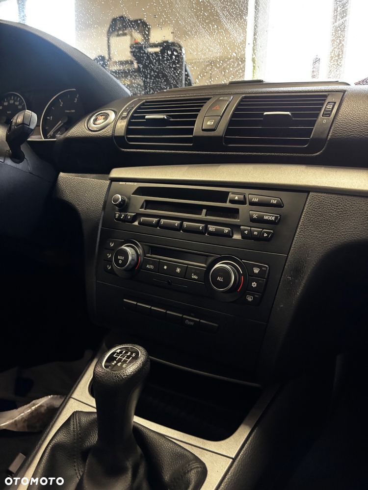 BMW Seria 1 116d - 7