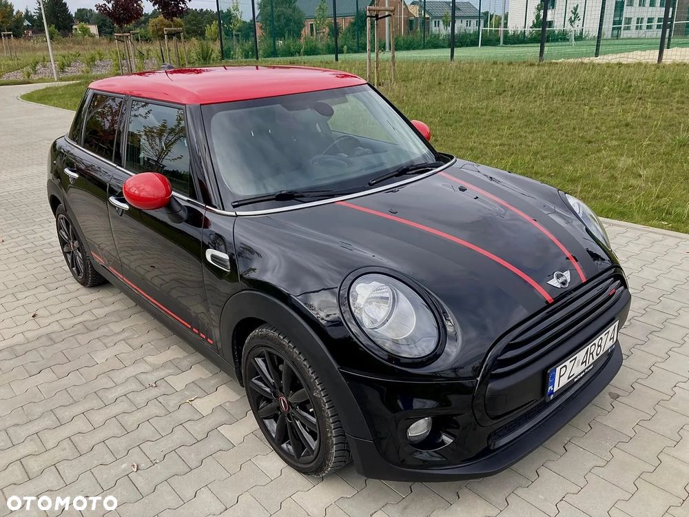 MINI ONE D Blackyard - 24