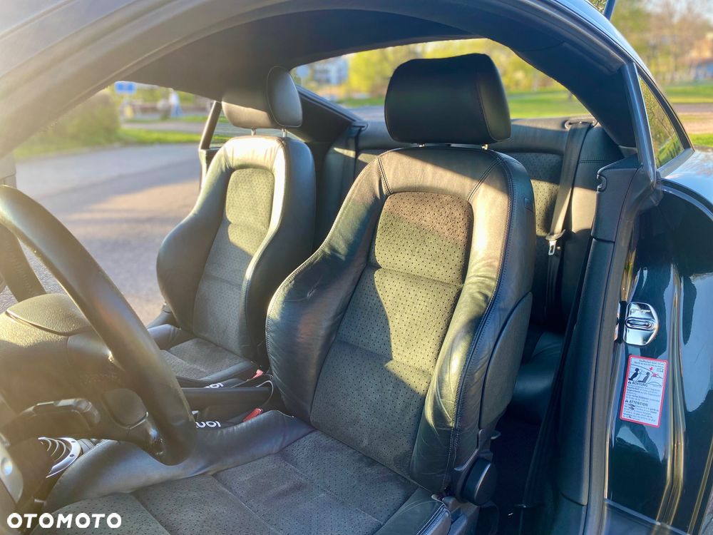 Audi TT Coupé - 11