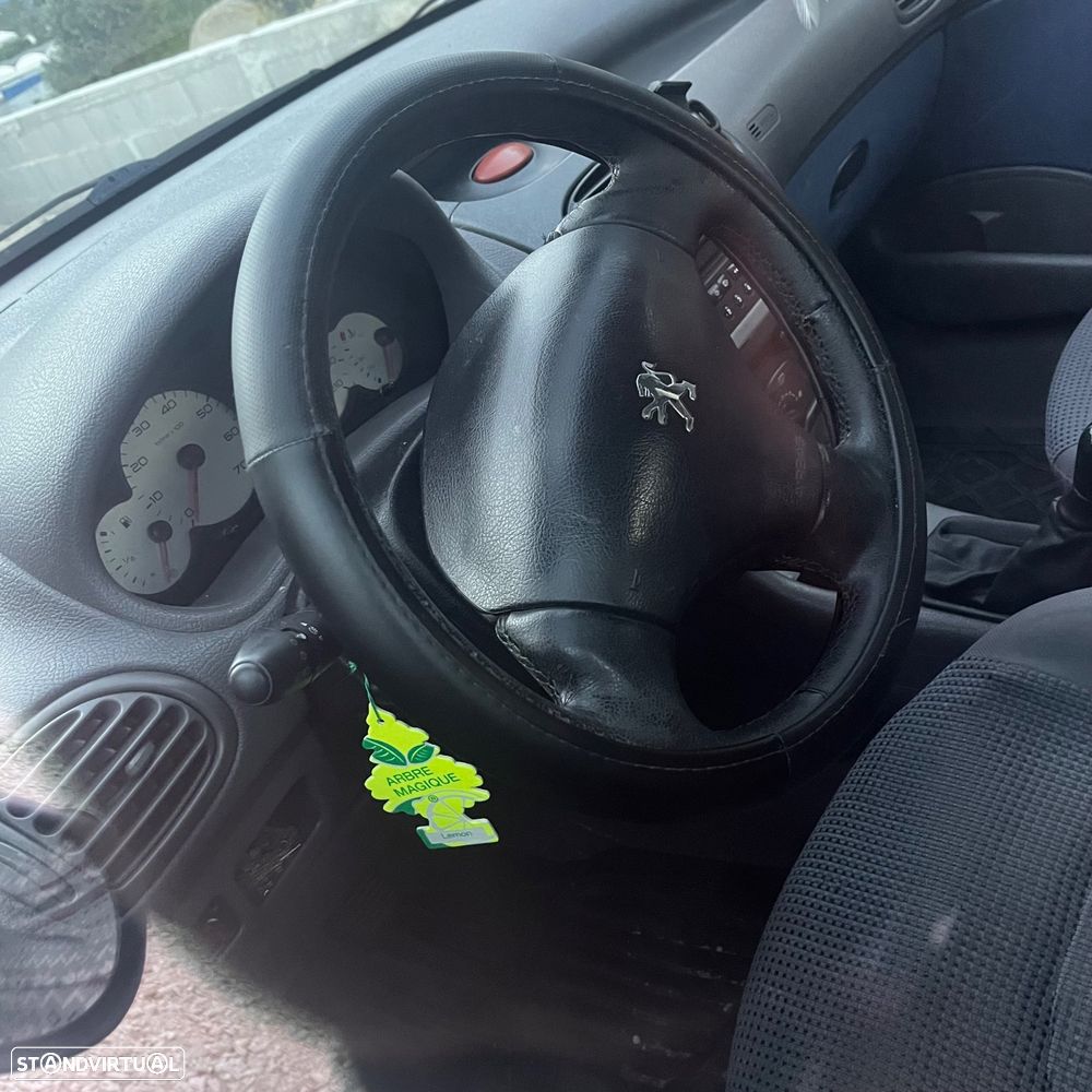 Peugeot 206 1.1 Color Line - 5