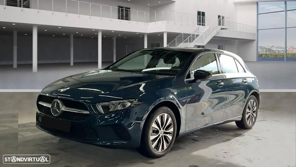 Mercedes-Benz A 250 e Style Plus - 1