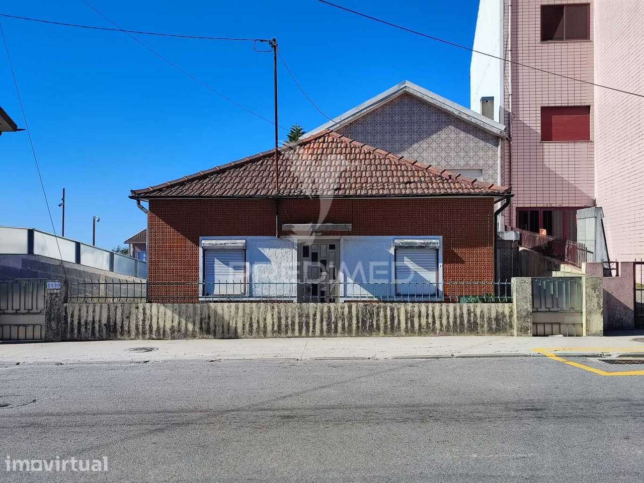 Moradia T4 com Anexo + Segunda Moradia Térrea | Fânzeres – Oportuni... - Grande imagem: 2/12
