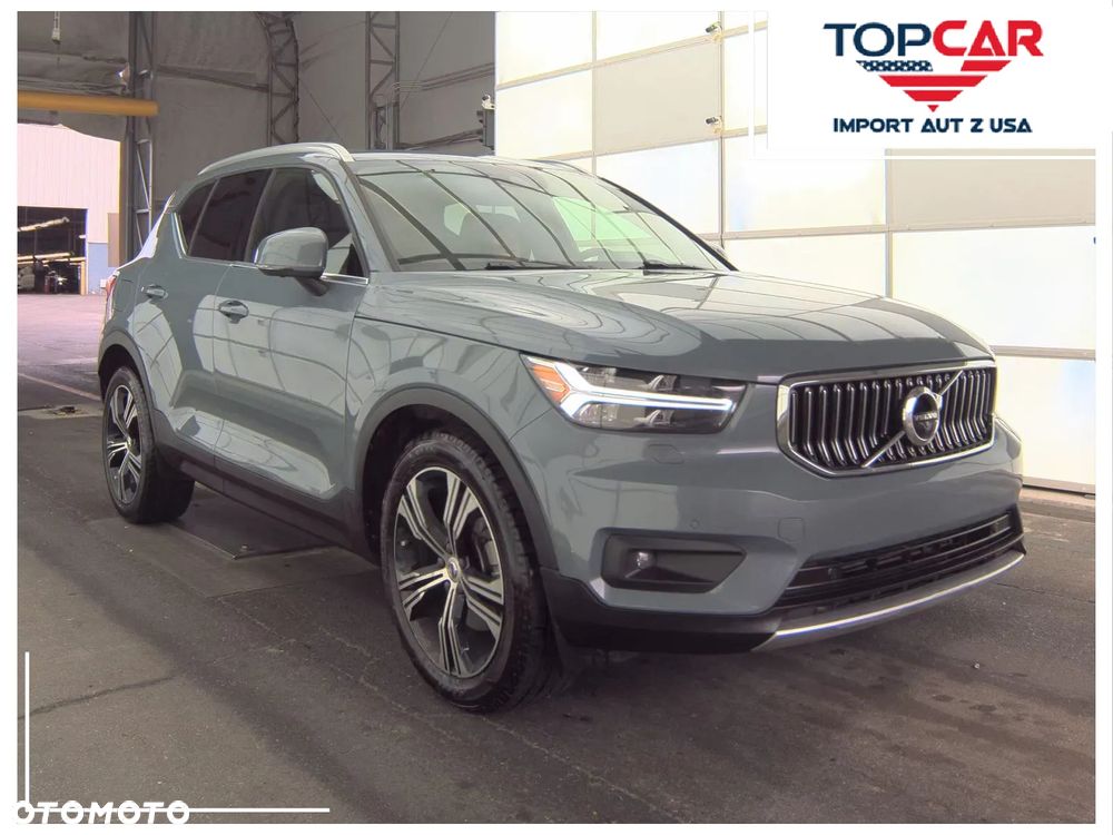 Volvo XC 40 - 1