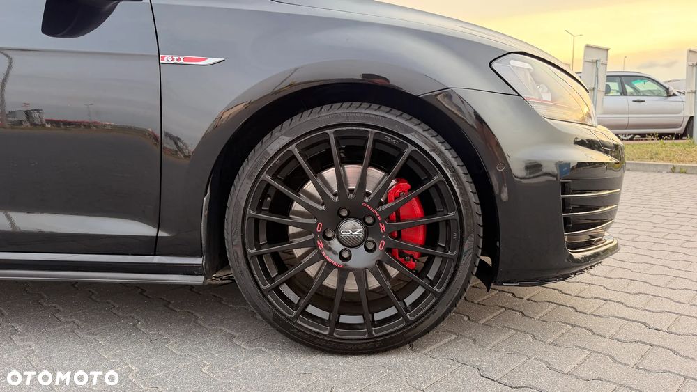 Volkswagen Golf 2.0 TSI BMT GTI Performance DSG - 29