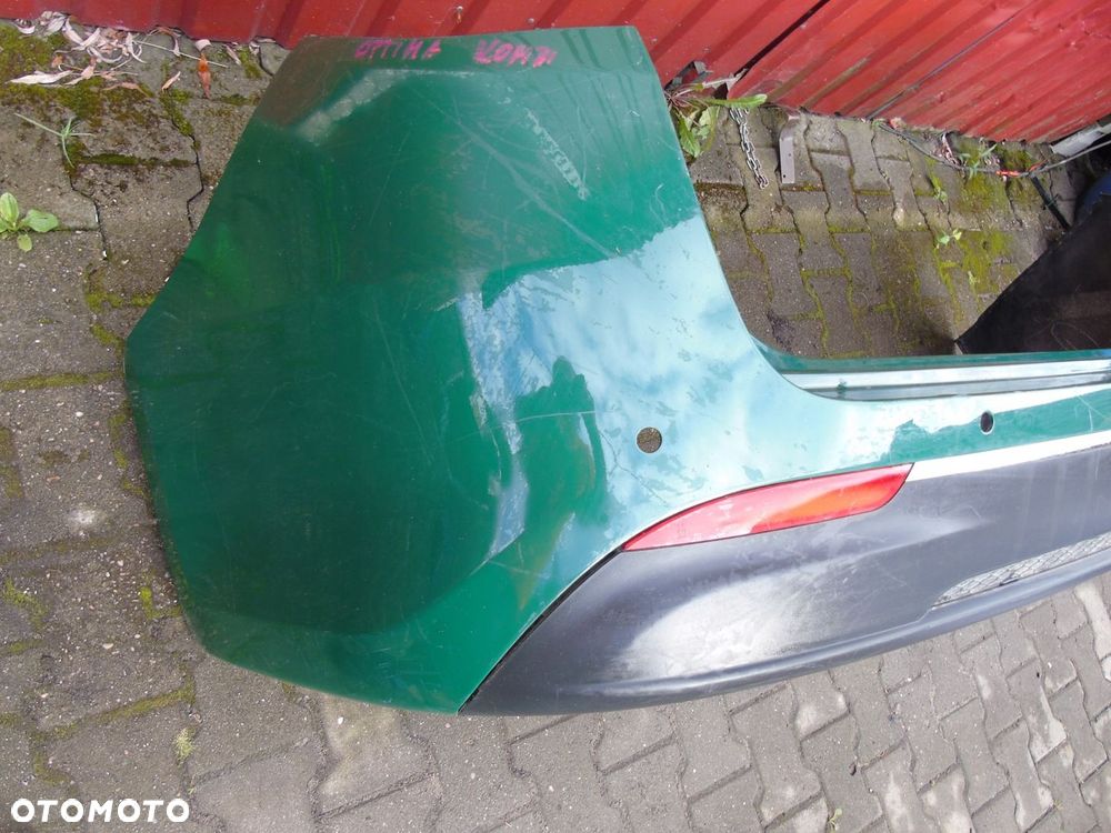 Kia Optima kombi zderzak tylny 86611-D4300 - 5