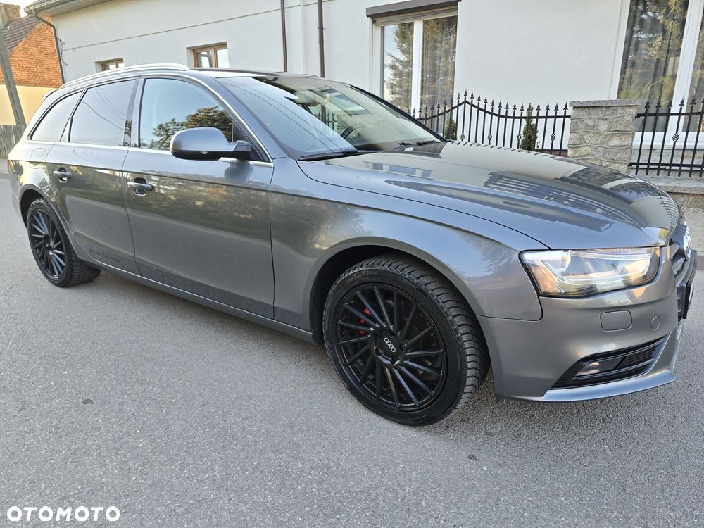 Audi A4 Avant - 11