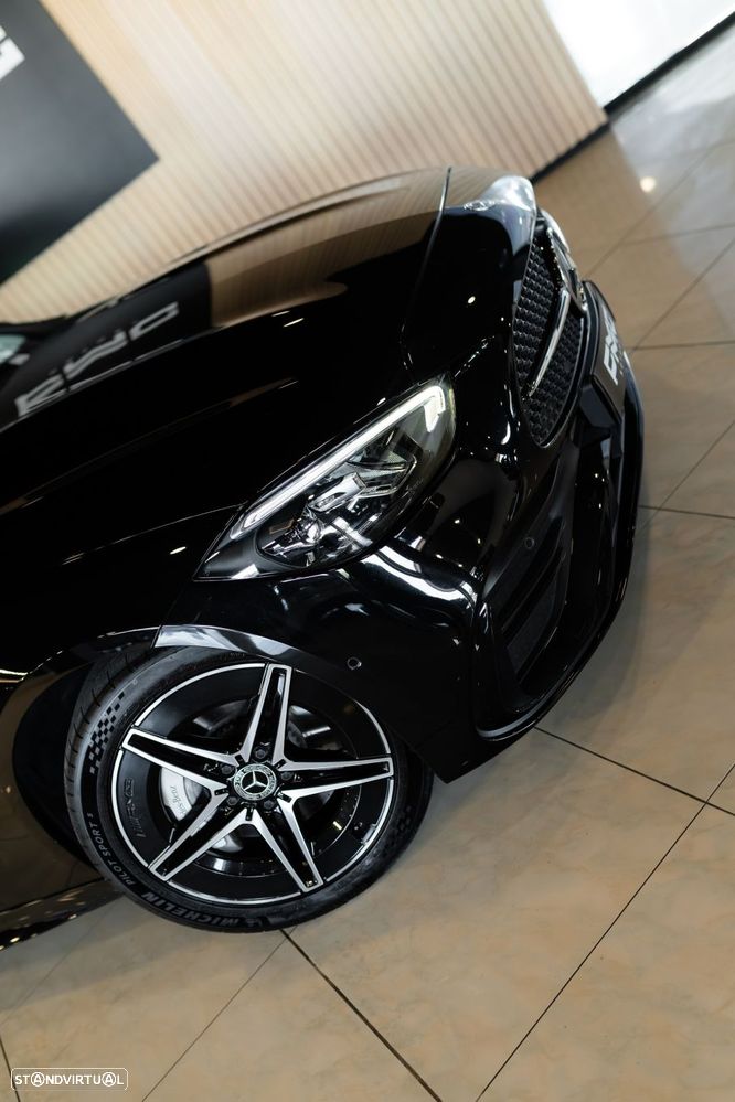 Mercedes-Benz C 300 e AMG Line - 11