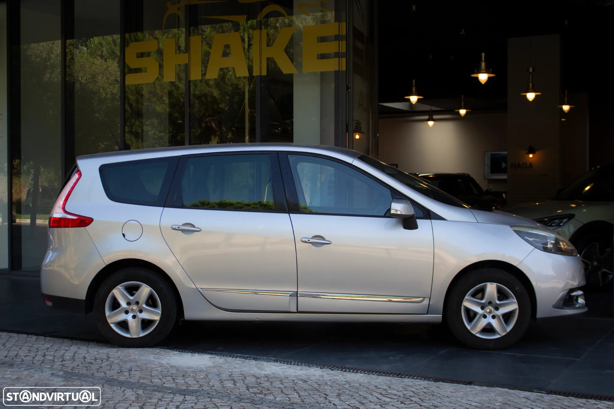 Renault Grand Scénic 1.5 dCi Intens EDC SS - 5