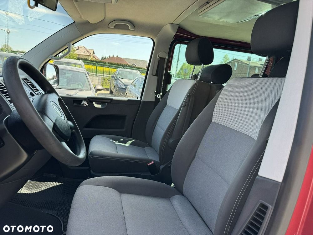 Volkswagen Multivan - 18