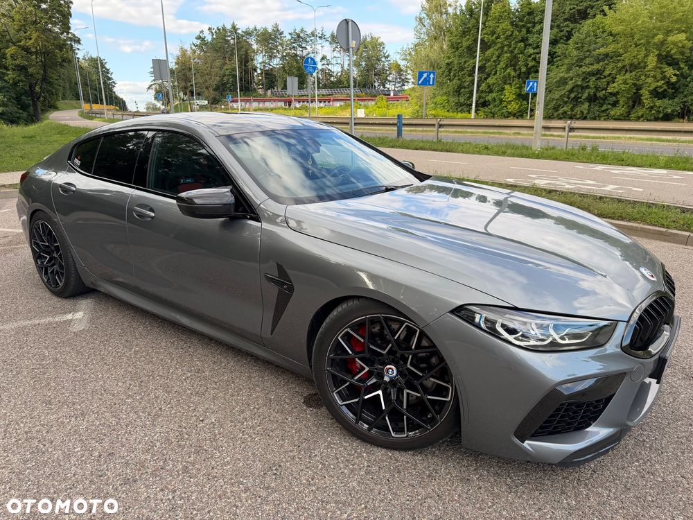 BMW M8 - 10