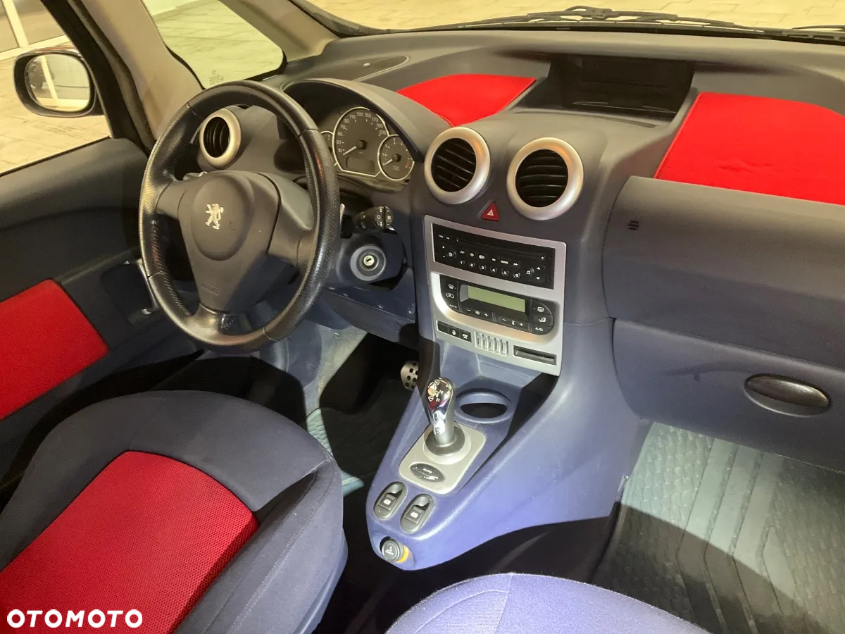 Peugeot 1007 - 8