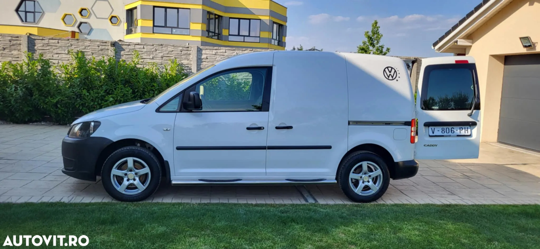 Volkswagen Caddy - 19