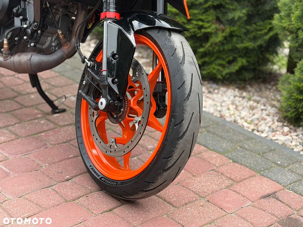 KTM Duke - 22