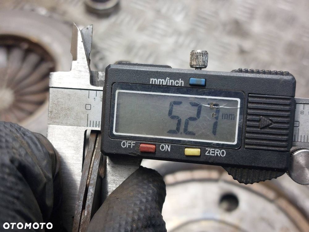 KOŁO DWUMASOWE TARCZA DOCISK ŁOŻYSKO CITROEN C4 PICASSO I 1.6 HDI 415039610 - 11
