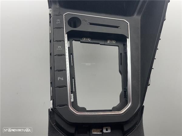 CONSOLA CENTRAL VOLKSWAGEN TAIGO - 2