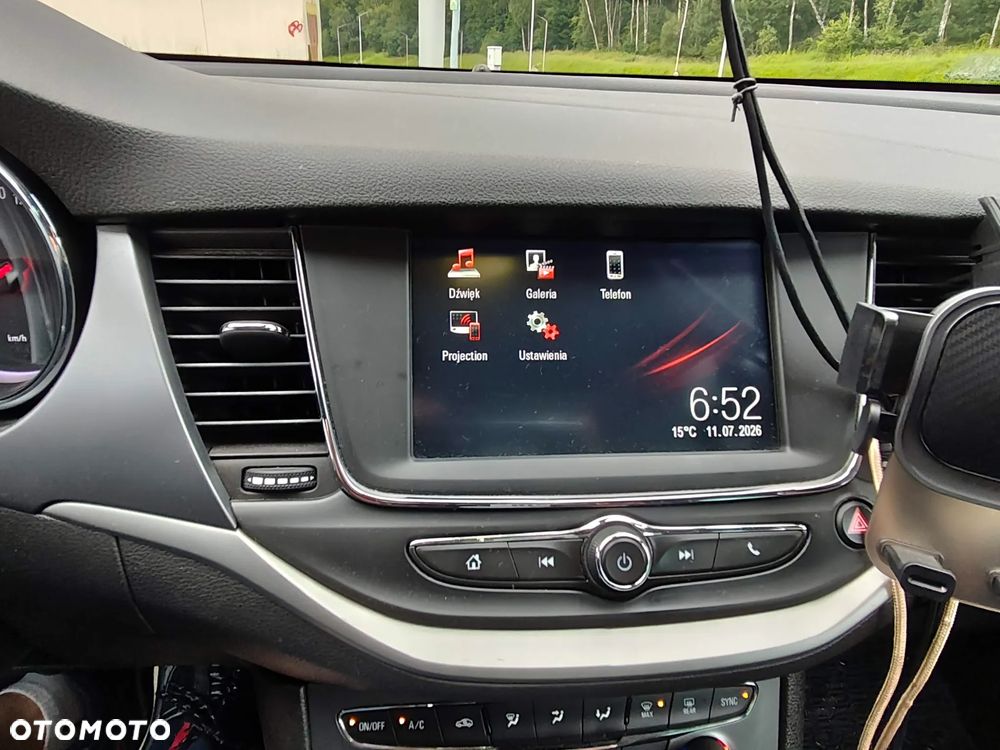 Opel Astra 1.6 CDTI Essentia S&S - 16