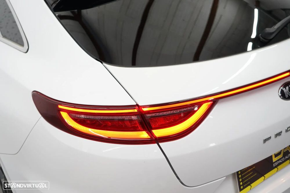 Kia ProCeed 1.0 T-GDI GT Line - 13