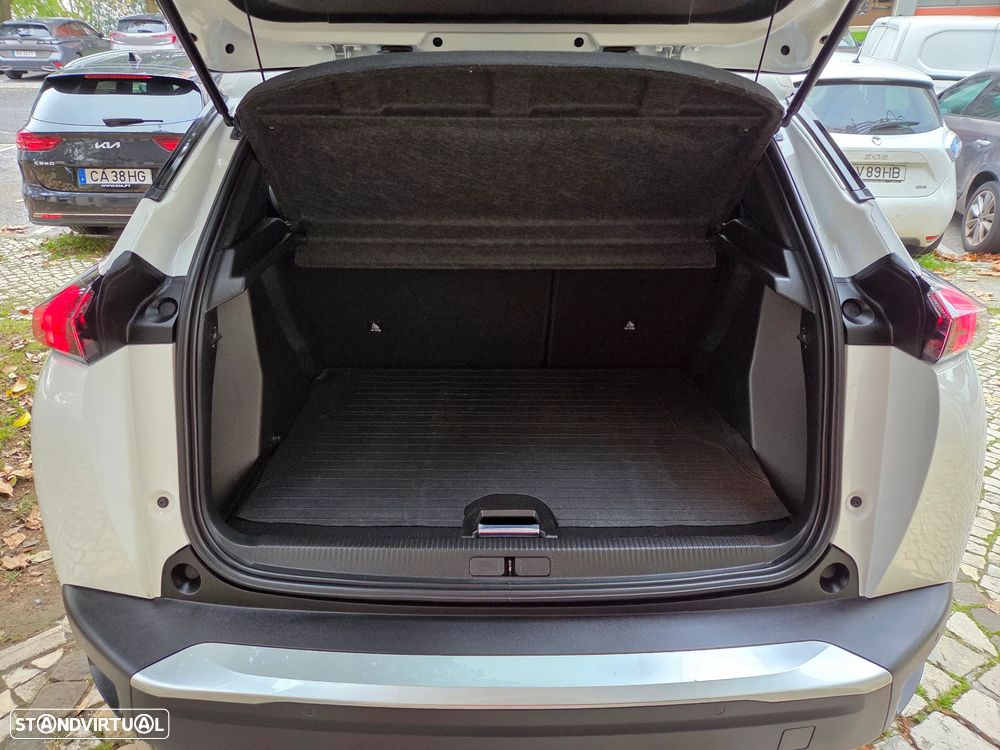 Peugeot 2008 PureTech 130 EAT8 Allure - 34