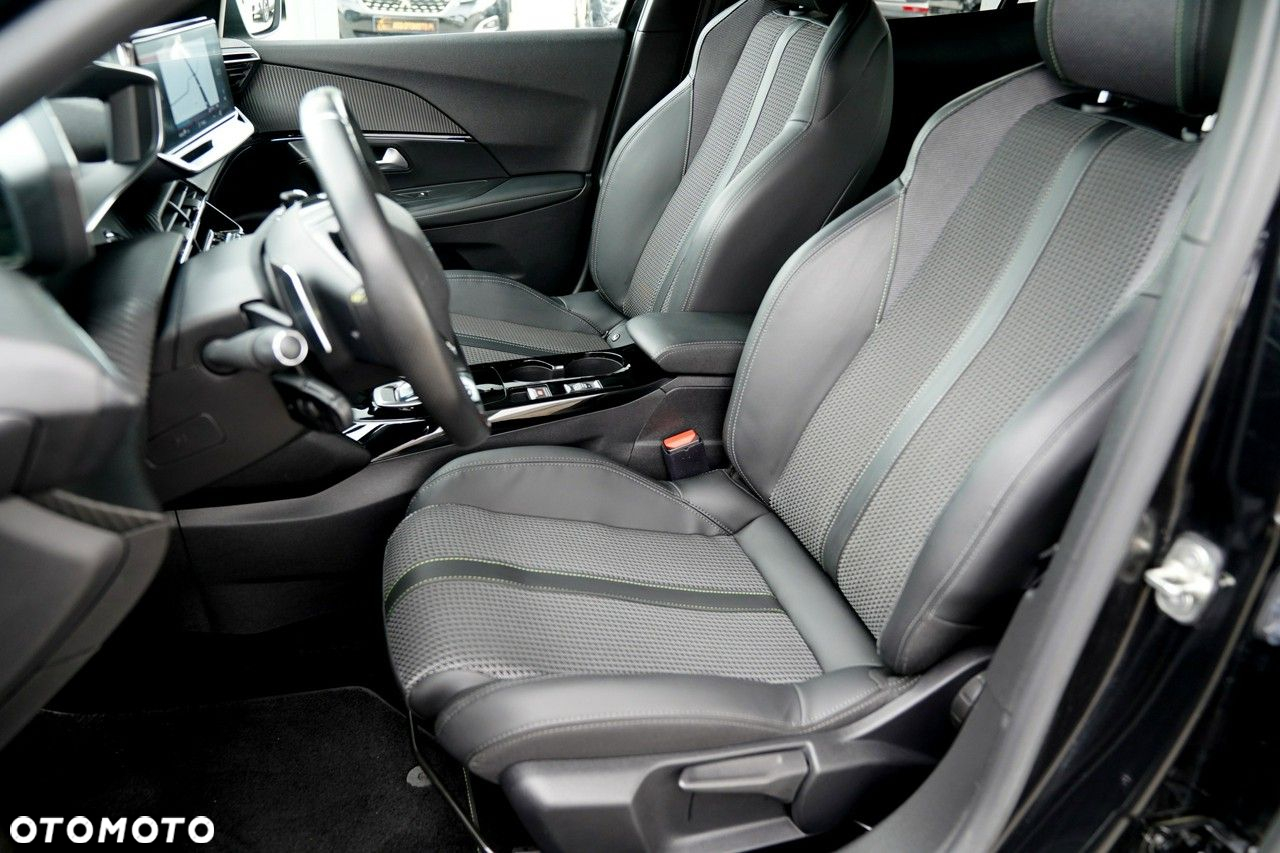 Peugeot 2008 - 22