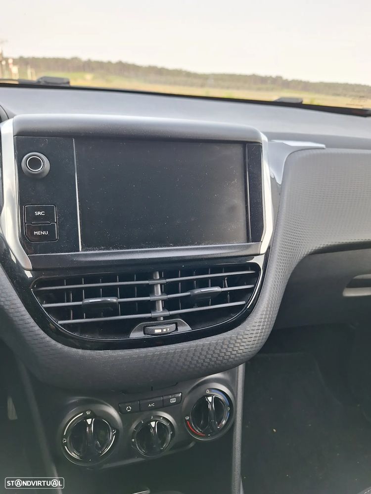 Peugeot 2008 1.6 BlueHDi Style - 2