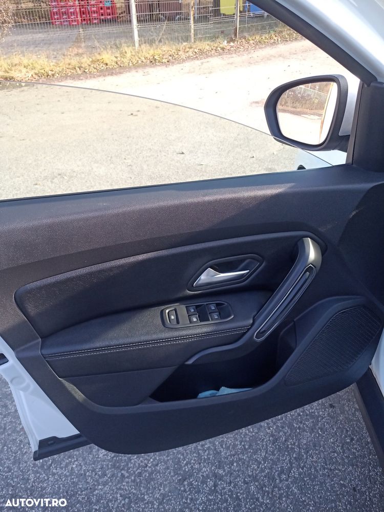 Dacia Duster 1.5 Blue dCi Prestige - 12