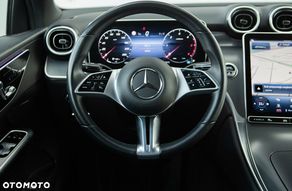 Mercedes-Benz GLC - 22
