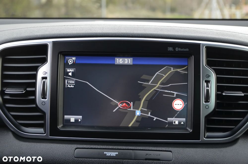 Kia Sportage 2,0 CRDI AWD GT Line - 40