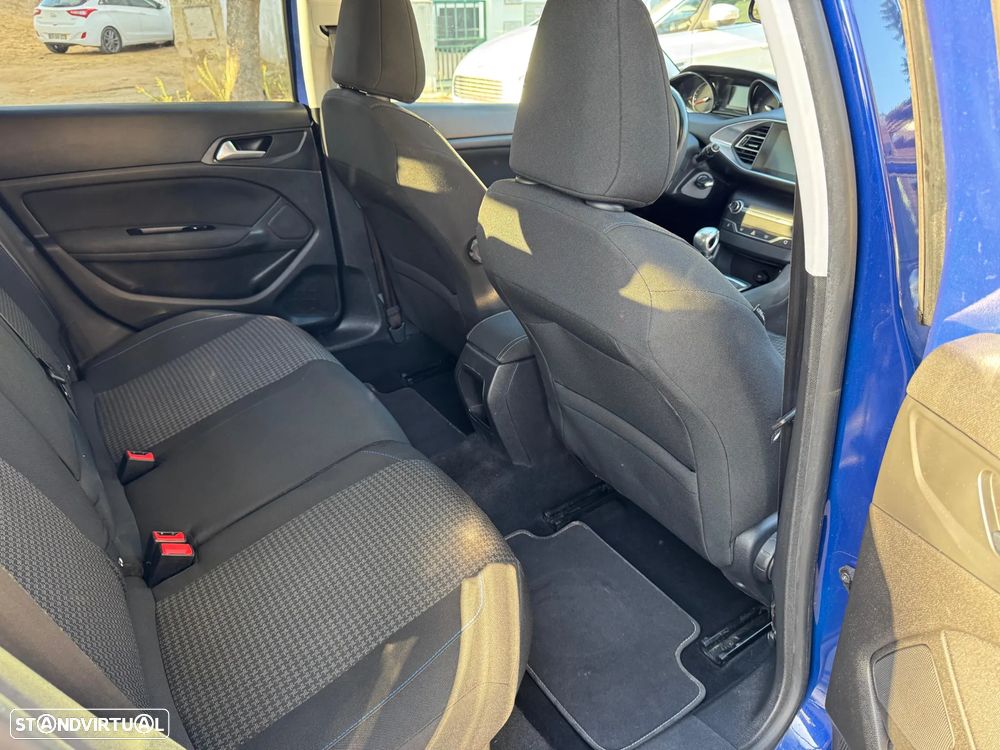 Peugeot 308 SW 1.5 BlueHDi Style - 12