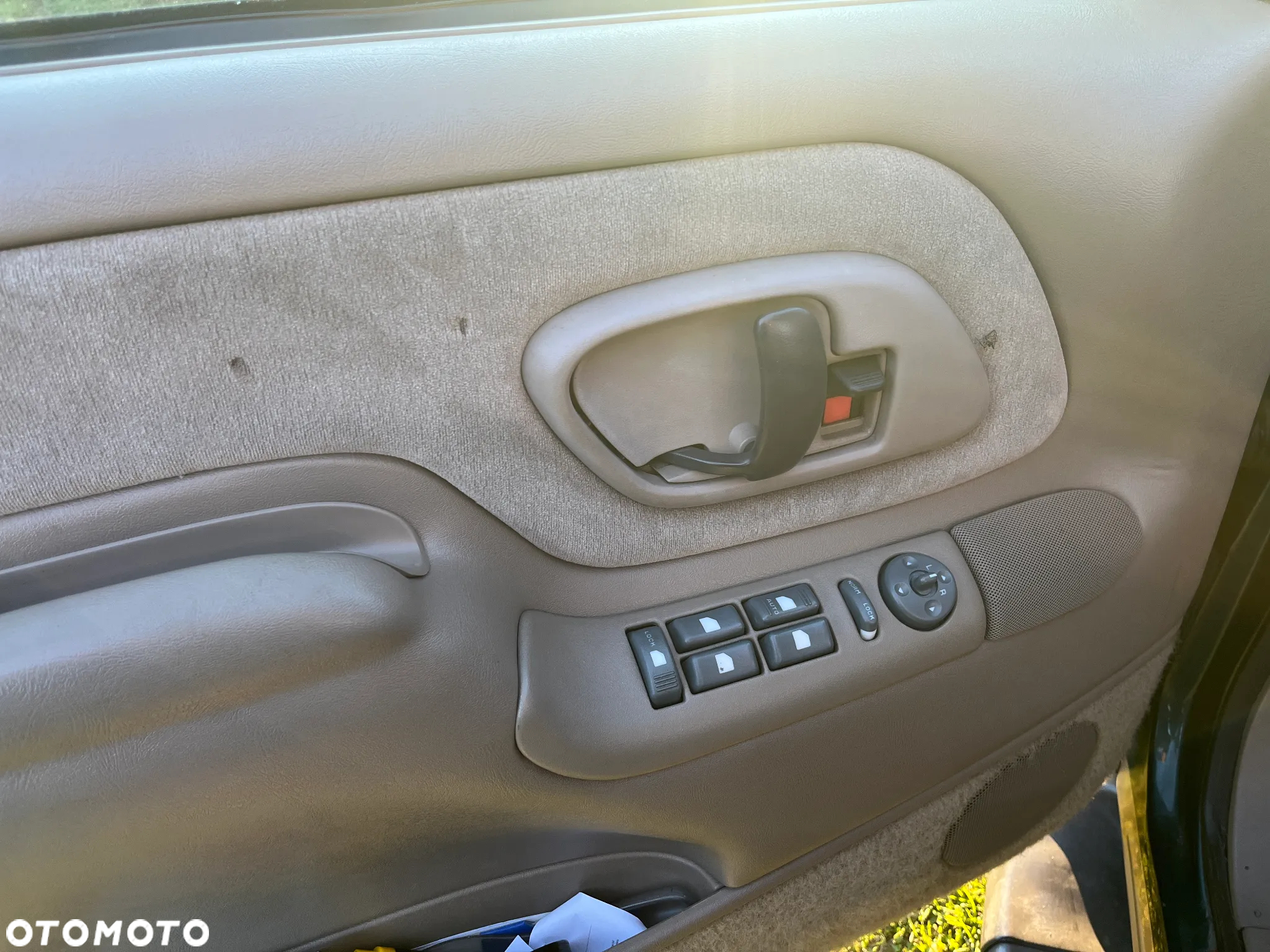 Chevrolet Suburban - 25