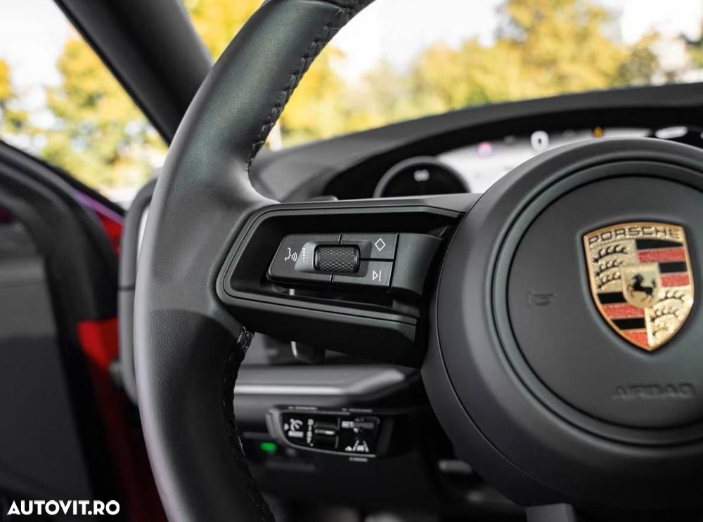 Porsche Cayenne Coupe - 26