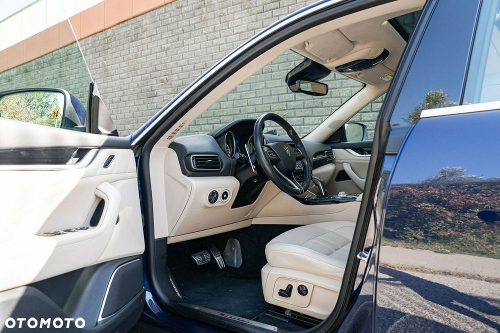 Maserati Levante Diesel Granlusso - 23