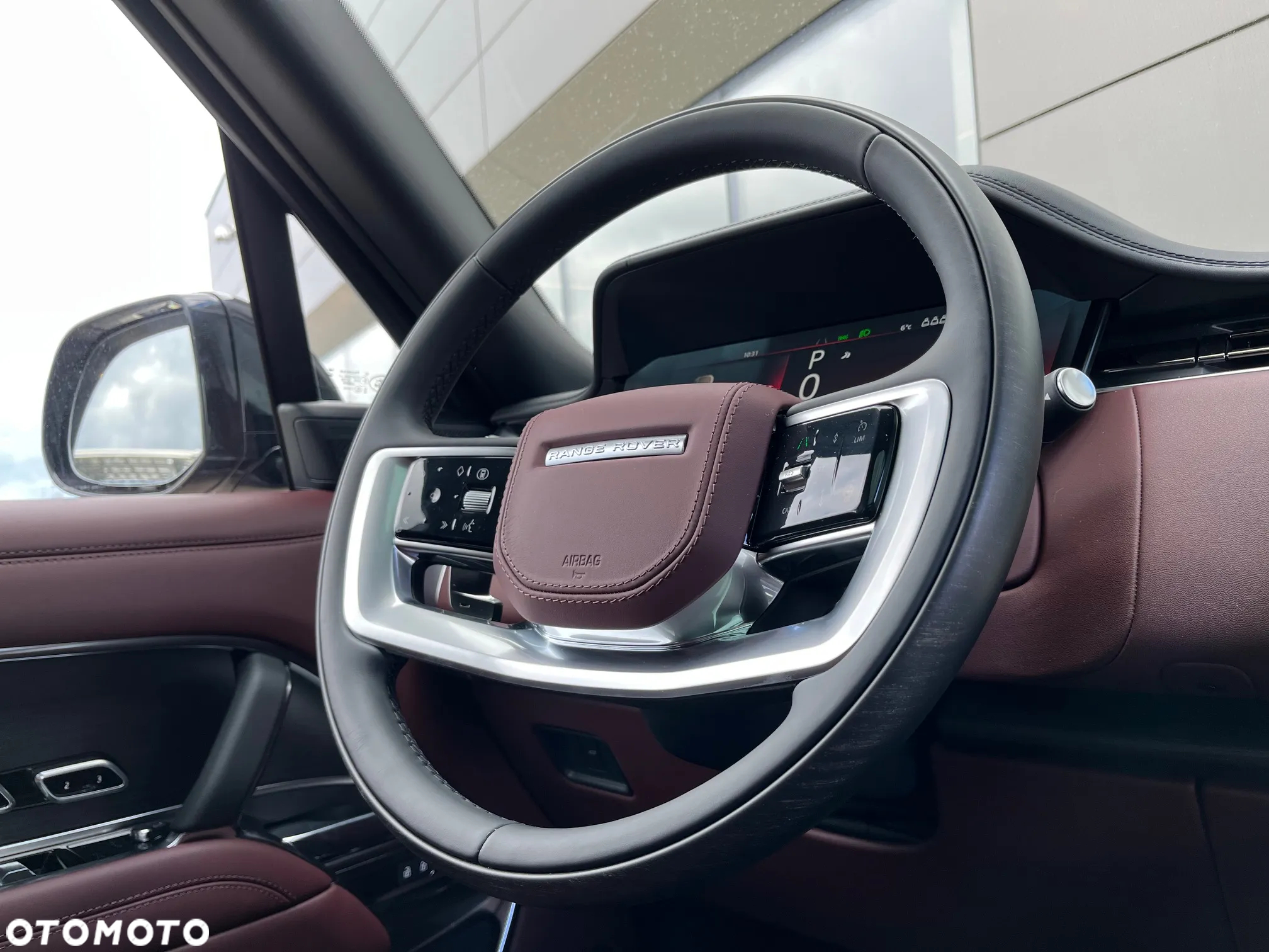 Land Rover Range Rover 4.4 V8 P535 Autobiography - 21