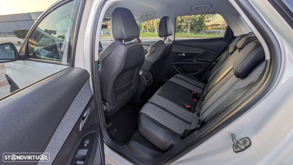 Peugeot 3008 1.6 BlueHDi GT Line - 1