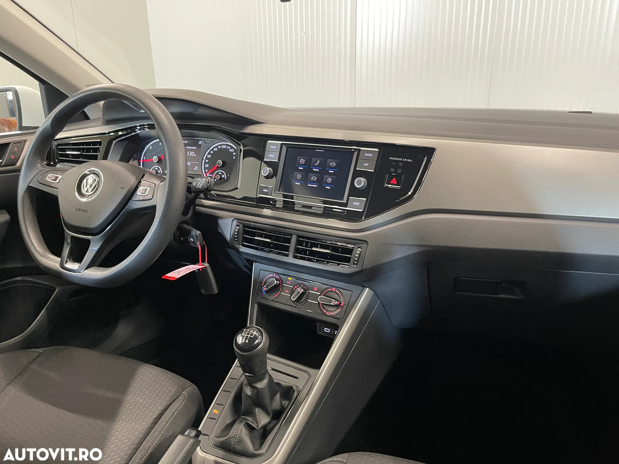 Volkswagen Polo 1.6 TDI Comfortline - 8