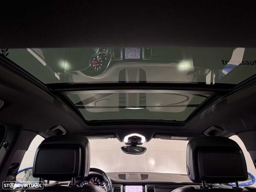 Porsche Macan - 27