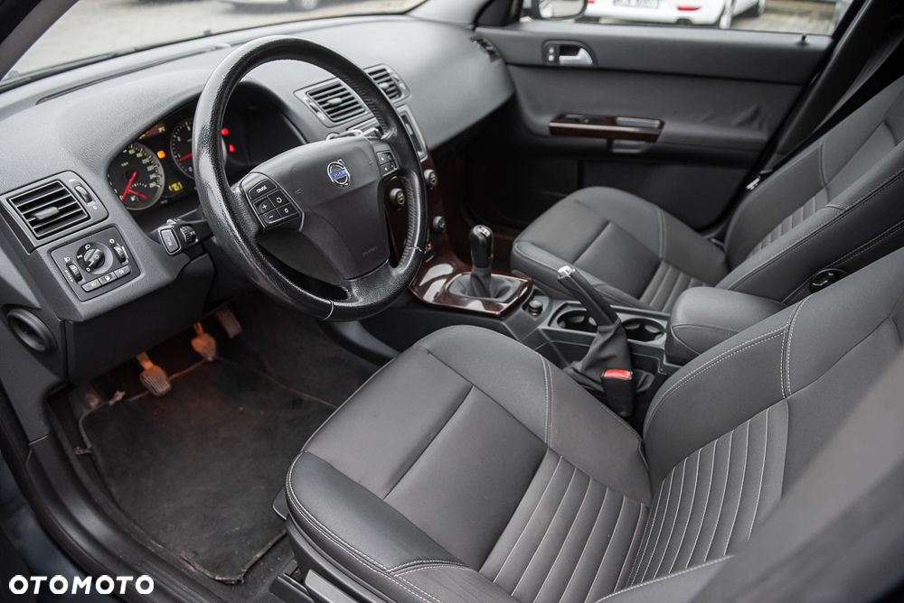 Volvo V50 1.6D - 15