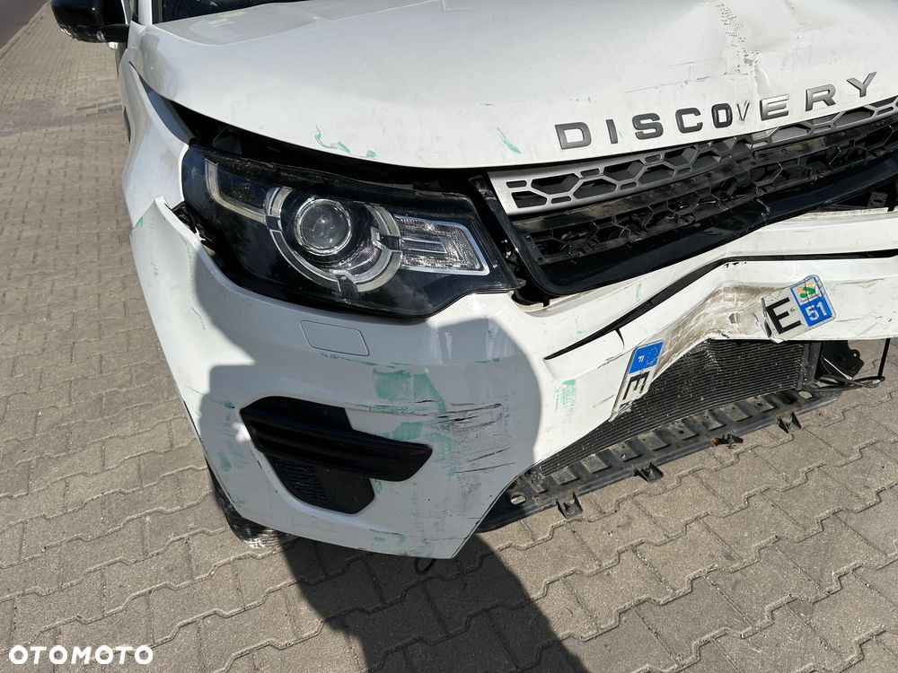 Land Rover Discovery Sport - 26