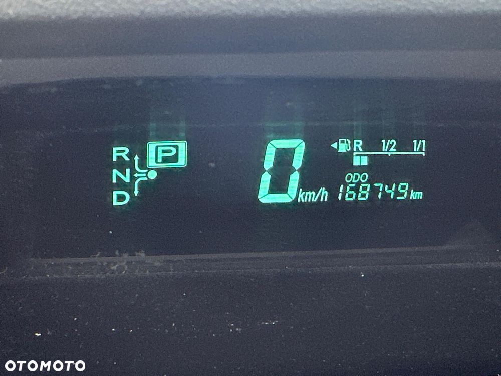 Toyota Prius 1.5 VVT-i Sol - 17