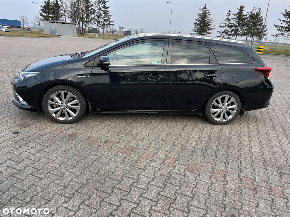 Toyota Auris ver-hybrid-135-prestige - 5