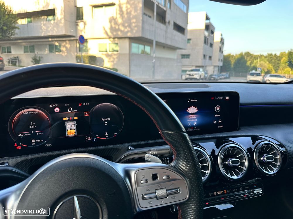 Mercedes-Benz A 180 Limousine d 7G-DCT AMG Line - 56