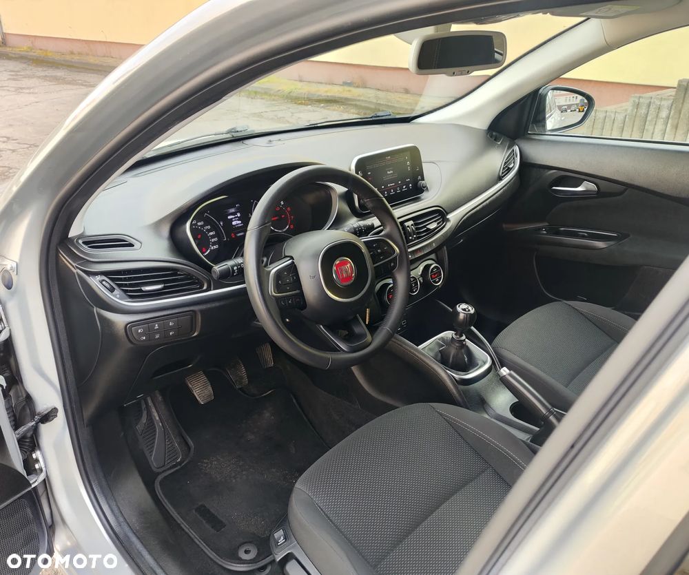 Fiat Tipo 1.4 T-Jet Lounge - 17