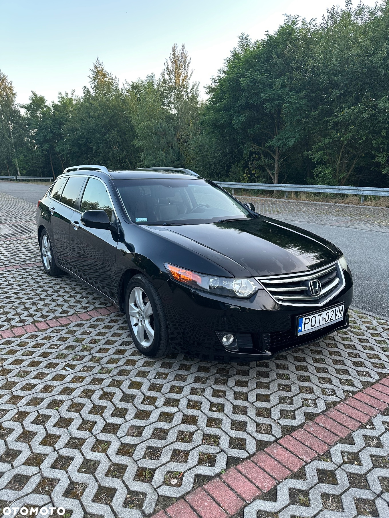 Honda Accord - 2