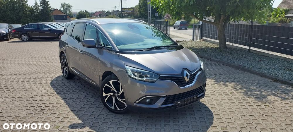 Renault Scenic - 17