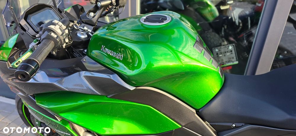 Kawasaki Ninja 1000 SX - 31