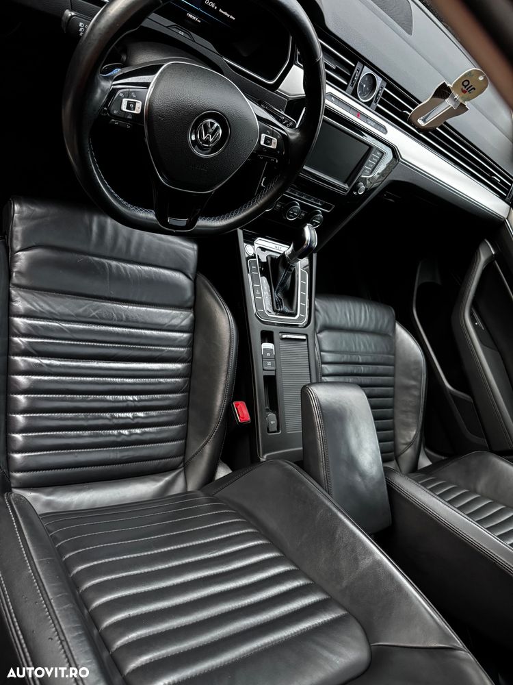 Volkswagen Passat - 18