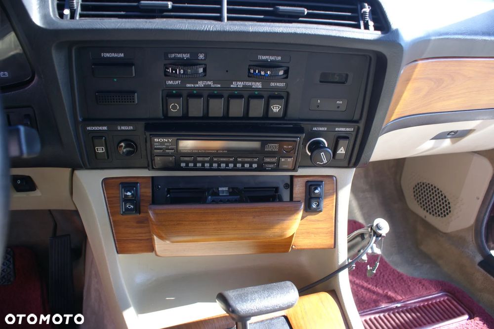 BMW Seria 7 - 15