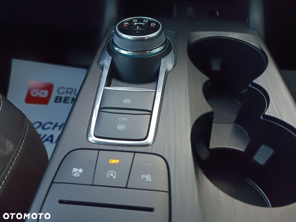 Ford Kuga - 23