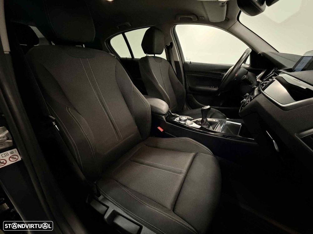 BMW 116 d Line Sport - 13