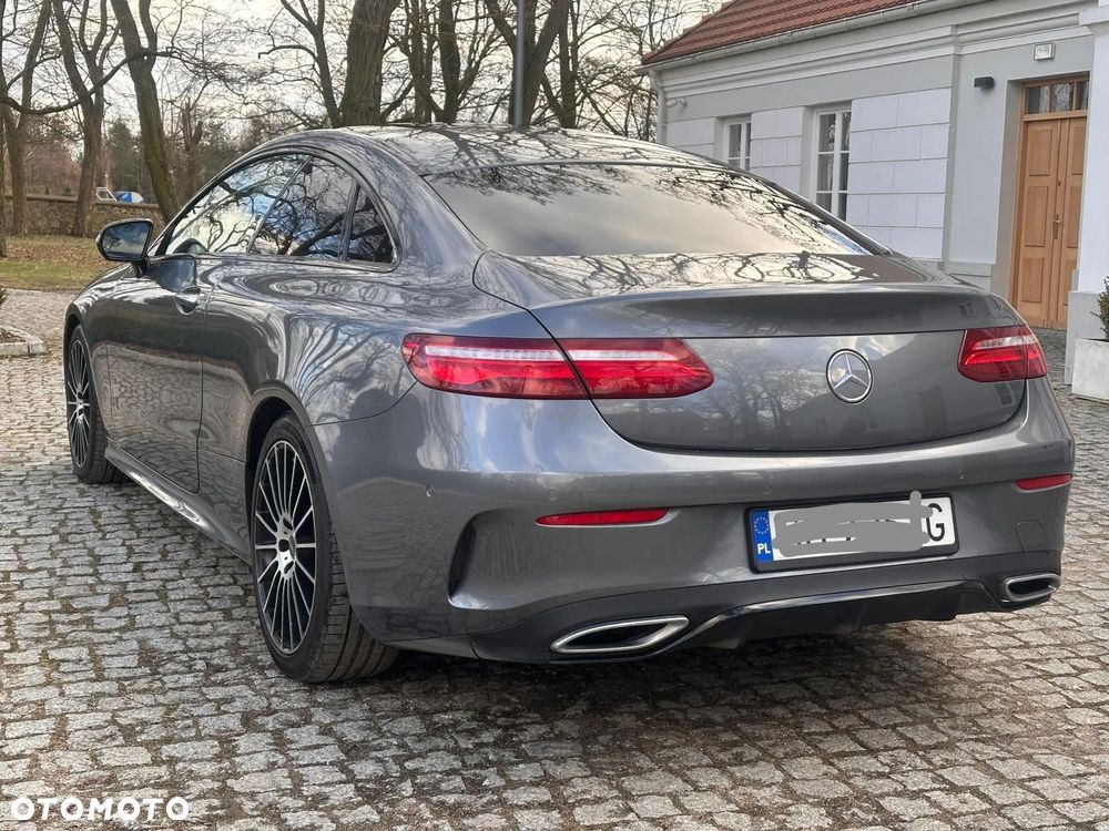 Mercedes-Benz Klasa E 220 d 9G-TRONIC - 16